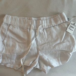 Calson White Linen Short NWOT
